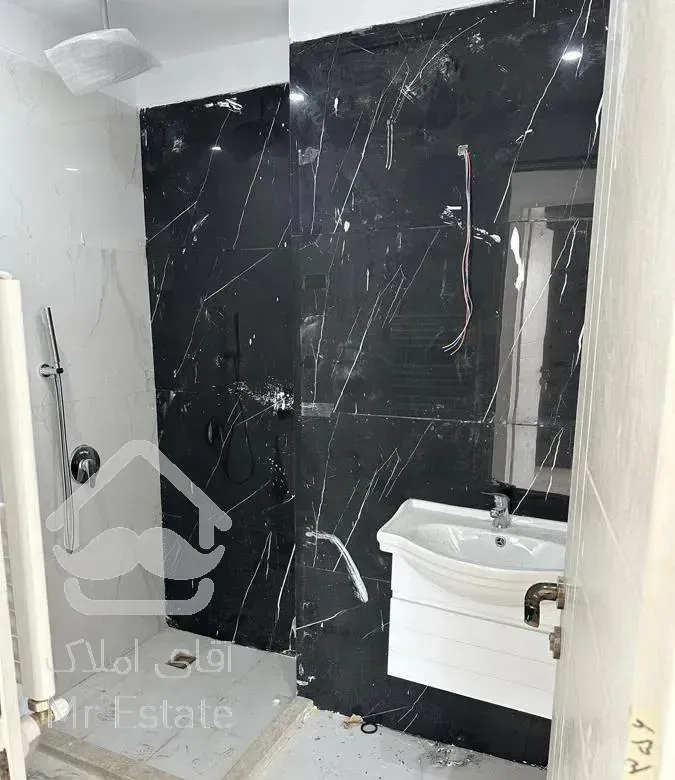 ۱۲۵متر۲خواب برج برند منطقه