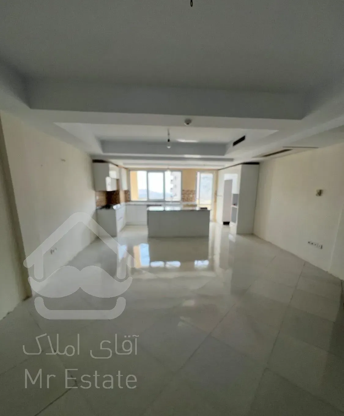 آپارتمان ۱۰۲ متری شهرک شهید بهشتی