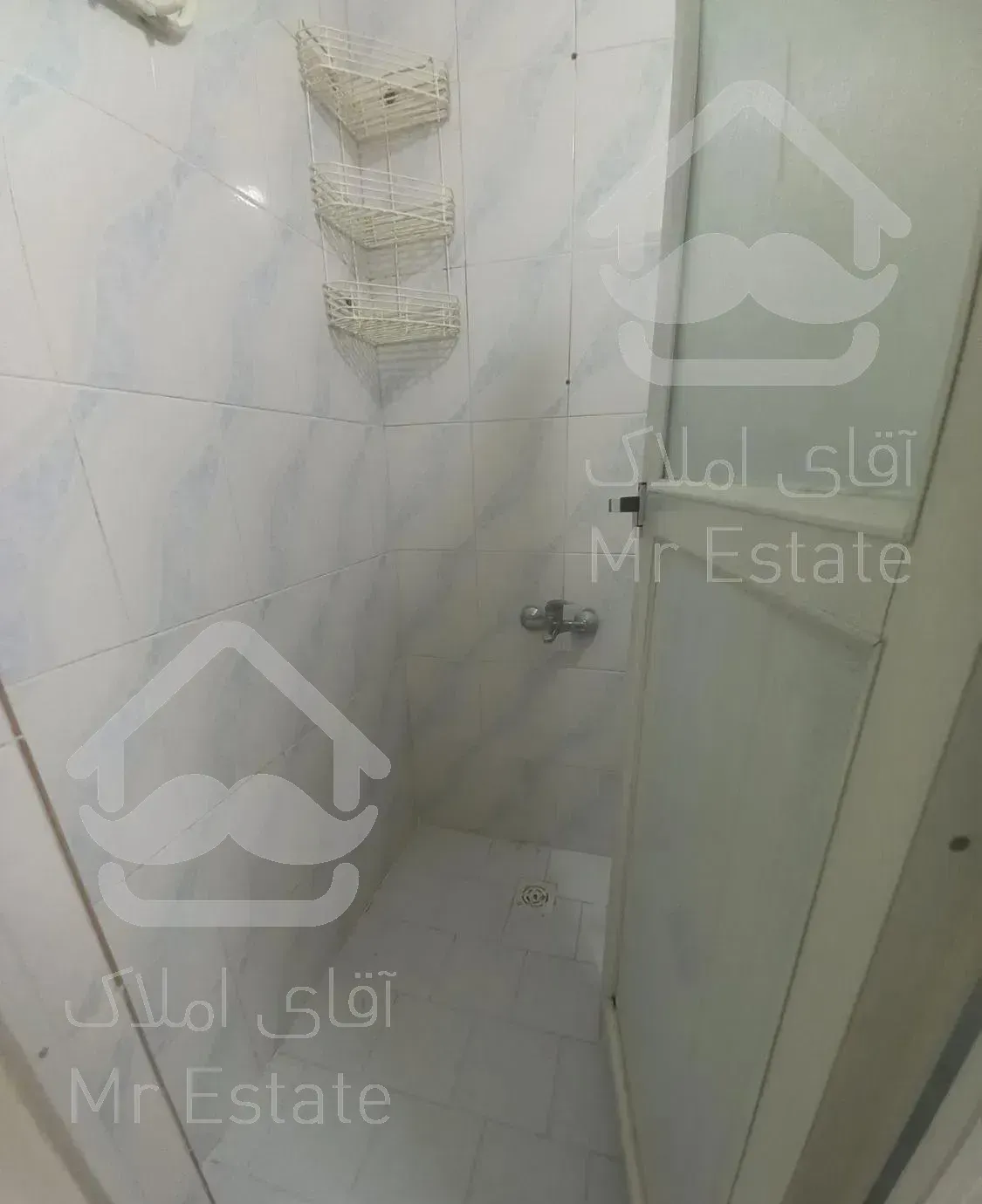 ۸۵ متر ده ونک