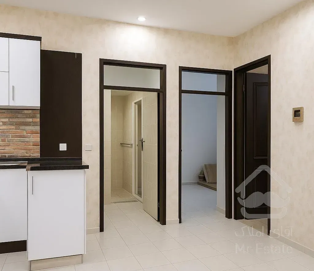 واحد دونبش غرق نور در حاشیه اصلی