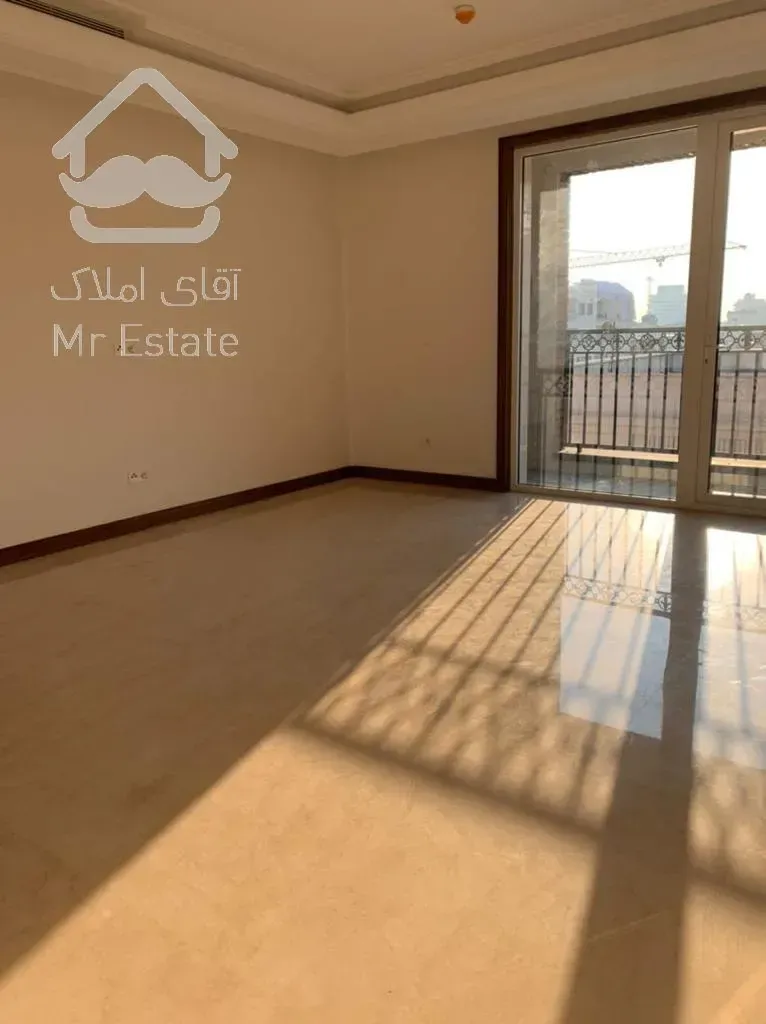 اجاره و رهن آپارتمان زعفرانیه 280  متر شیک