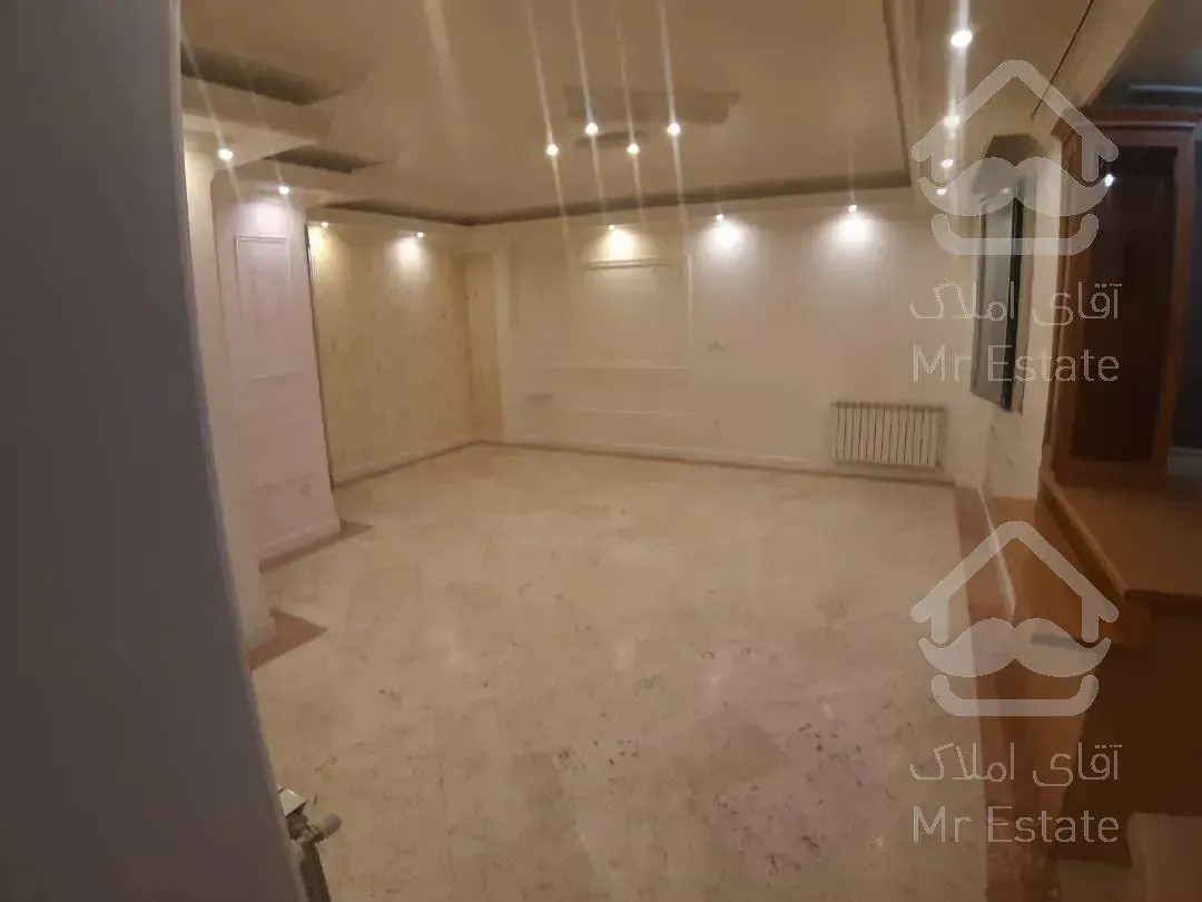 فروش آپارتمان موقعیت اداری صادقیه بلوار فردوس