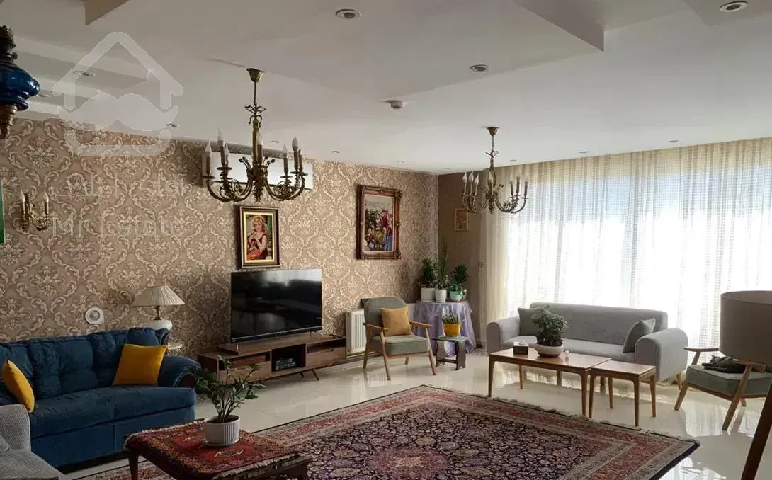 ۱۳۵ متر سر دونبش سه خواب فول پارکینگ سندی شیک