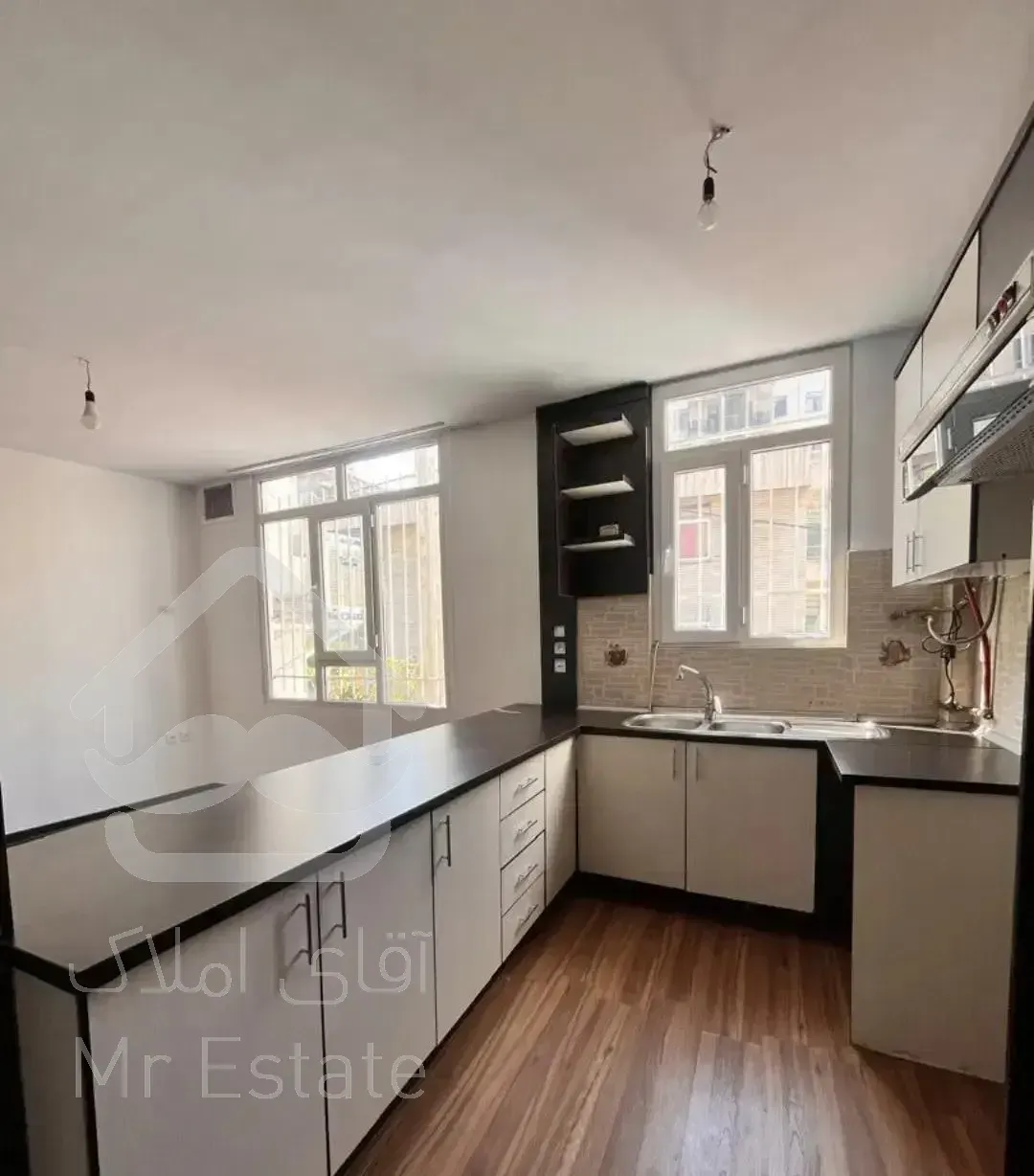 کامرانیه* ۶۰ متر* فول بازسازی * زوج و مجرد