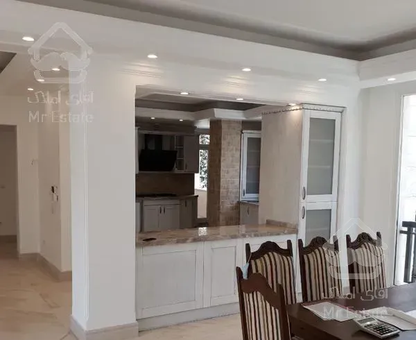 سه خوابه لوکیشن   غرق در نور