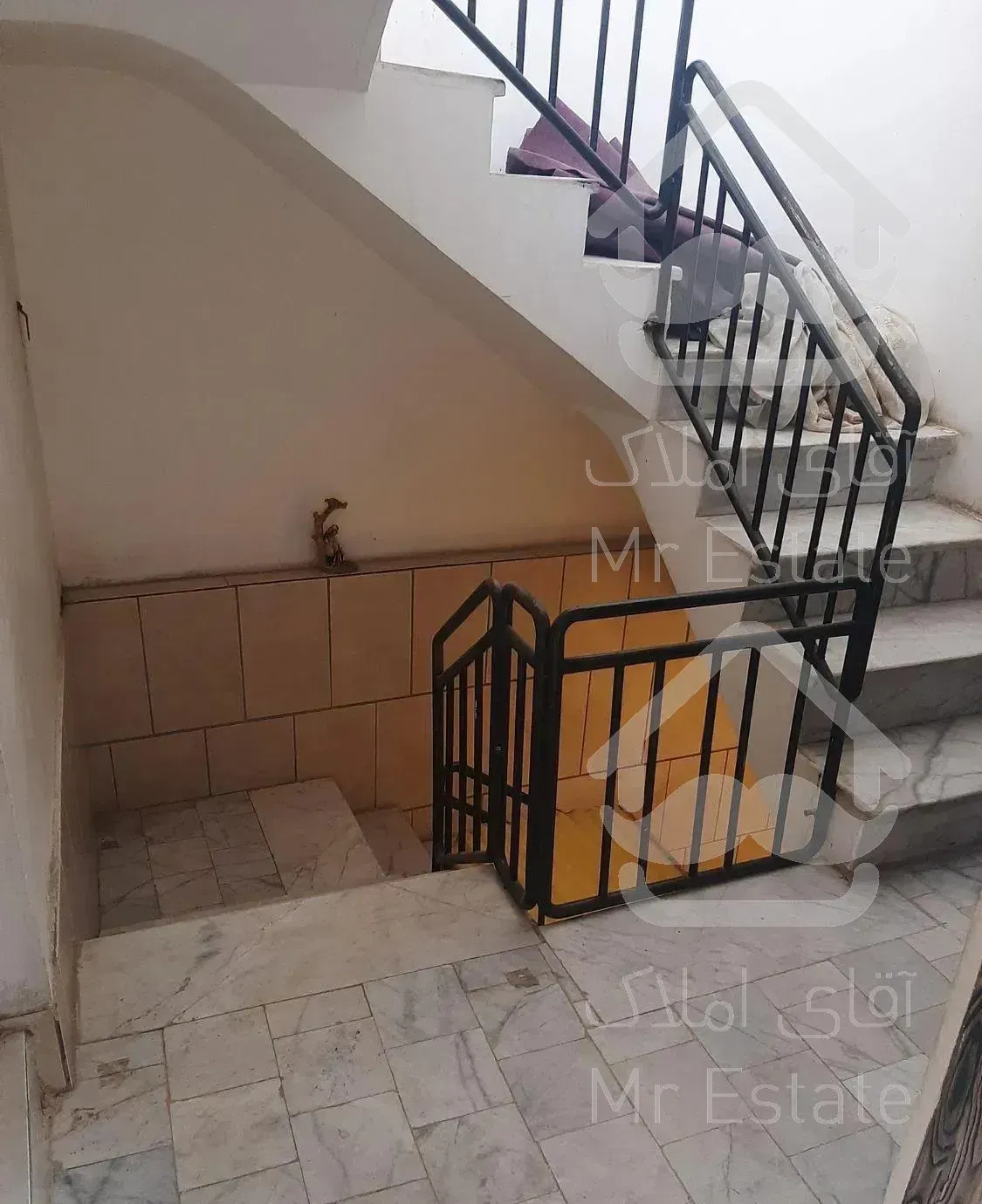 ۱۰۰متر آپارتمان ۳خواب قولنامه ای خ کاوه