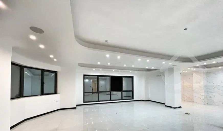 فروش آپارتمان سه خواب در لوکیشن تاپ