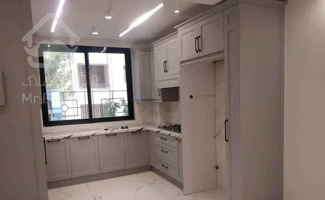پونک کمالی ۶۴ متر دوخواب دو طرف نور