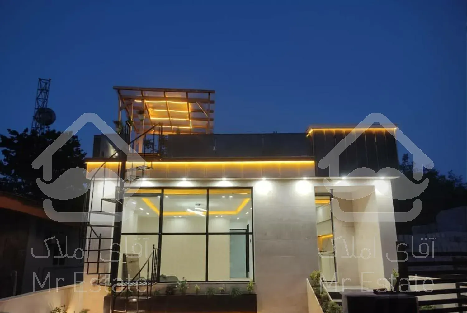 ویلا فلت روف دار پلاک یک جنگل