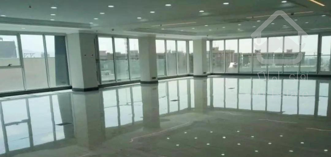 ۱۴۷متر/سه خواب/دوپارکینگ/کلکسیون نور ونقشه