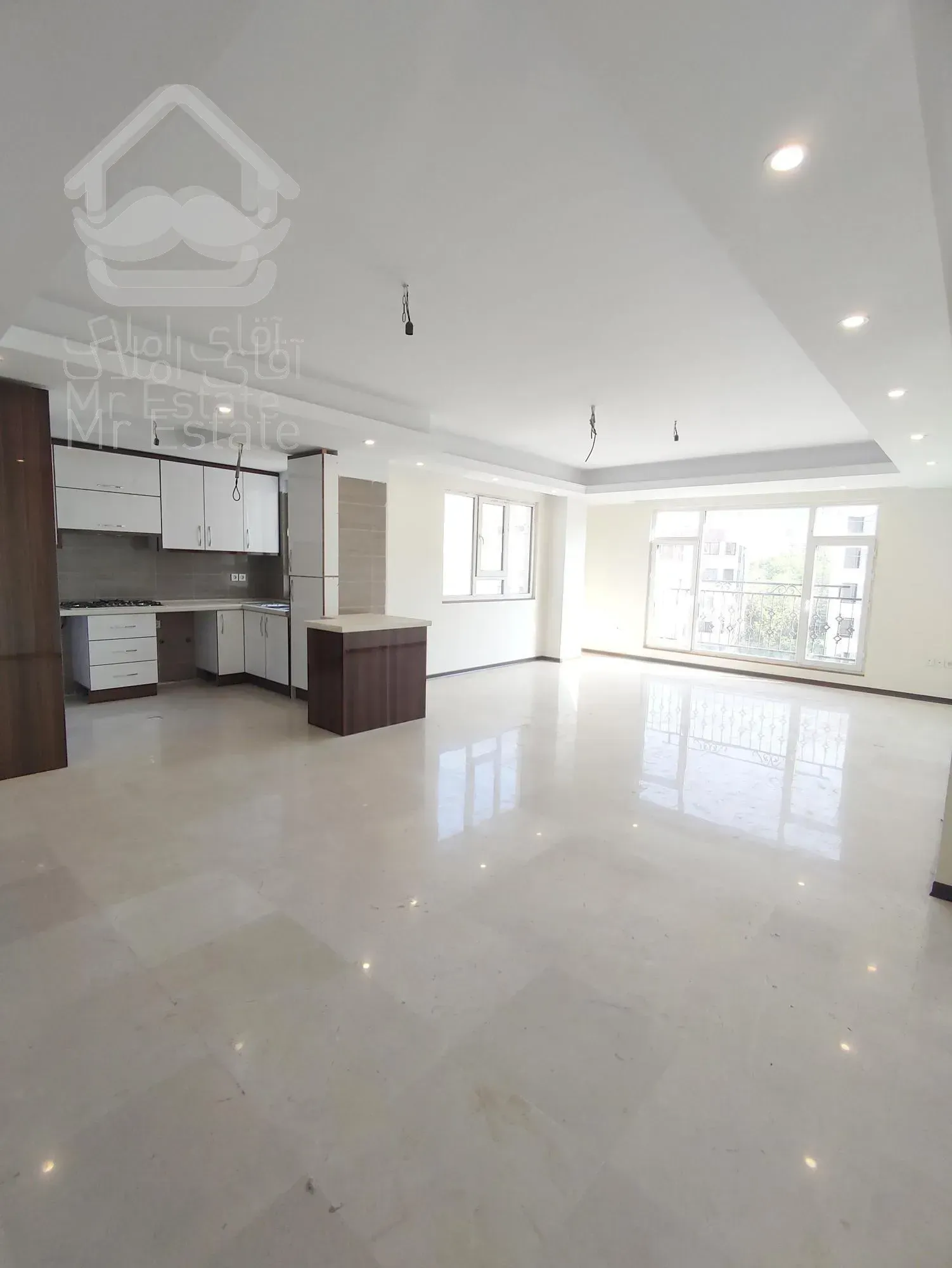 145متر نوساز بدون دیوار مشترک