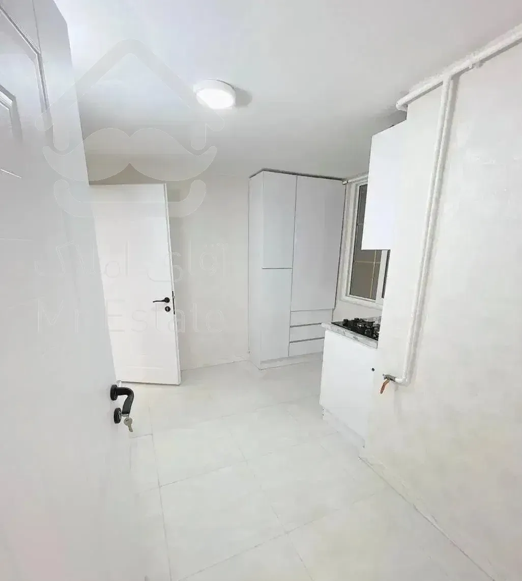 فروش واحد تجاری و مسکونی