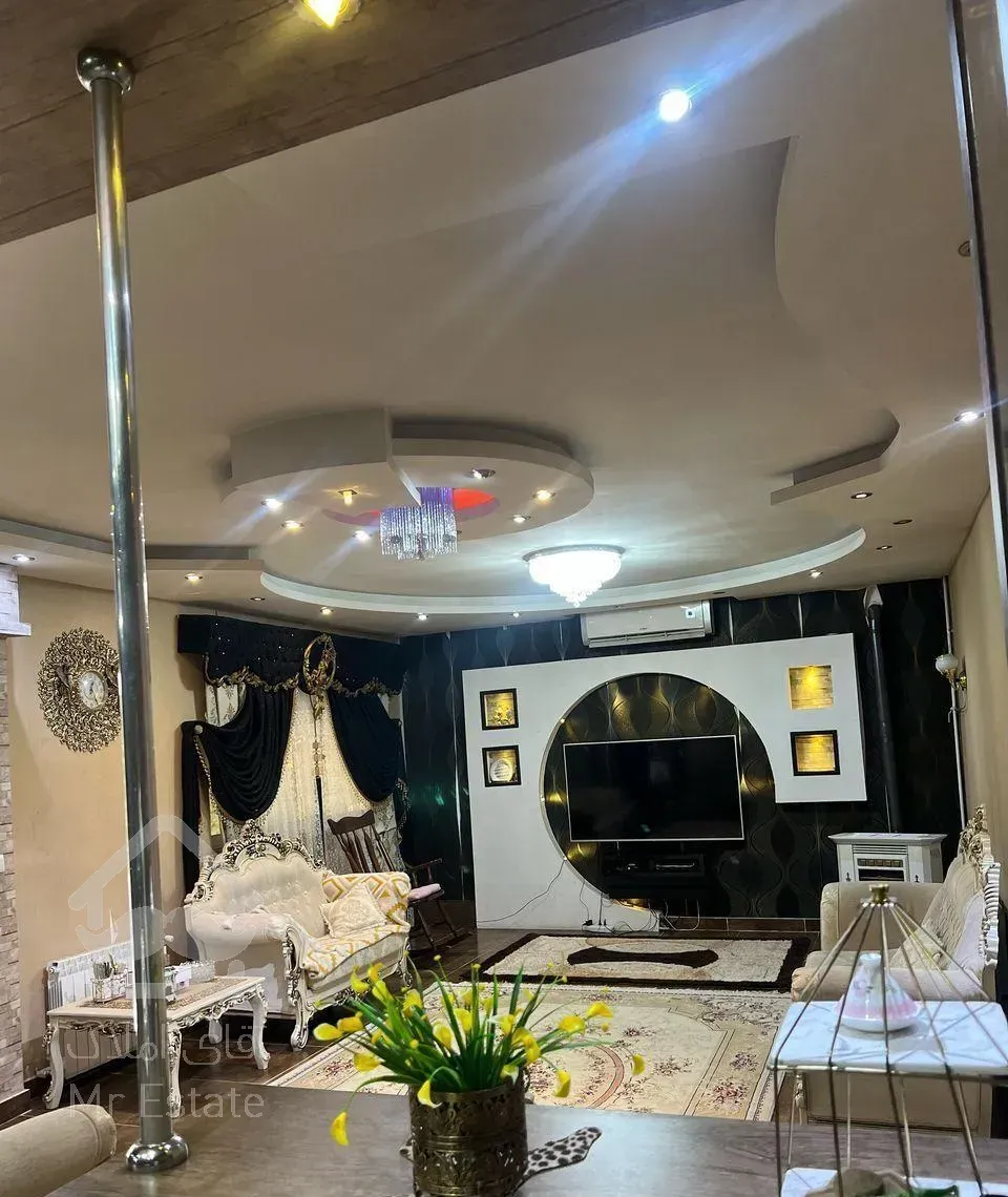 فروش خانه ویلایی ۳ خوابه در مرکز شهر رشت