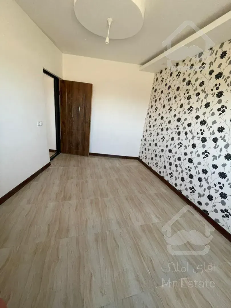 فروش ویلا نو ساز در شمال جاده محمود آباد با قیمت بسیار مناسب