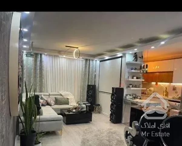 واحد ۸۷ متری فول