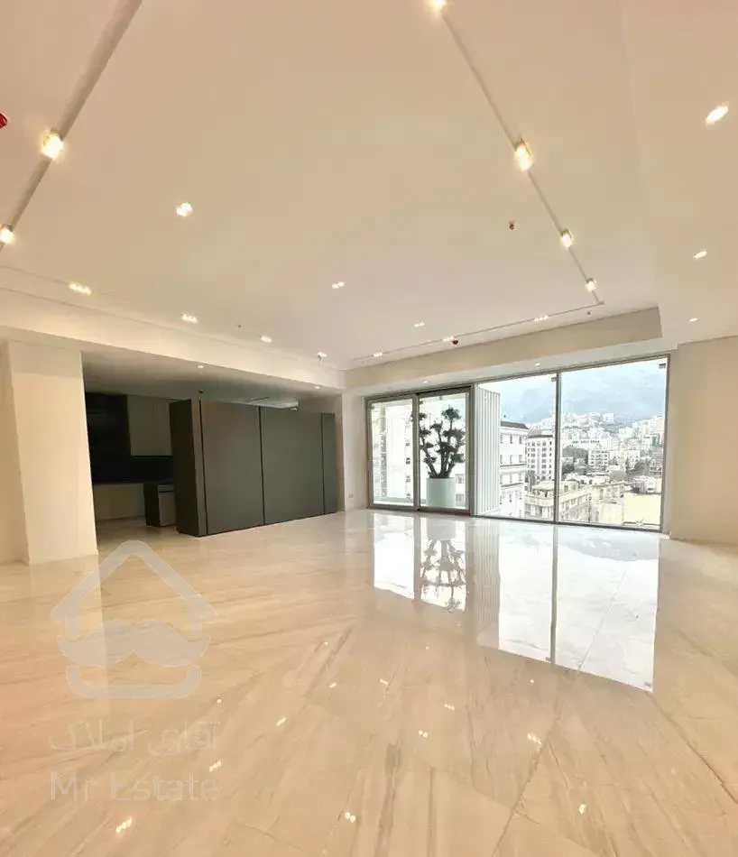 متراژ ۳۵۰ / ۲۵۰ تنها واحد موجود دکتر خرمی پارمیس