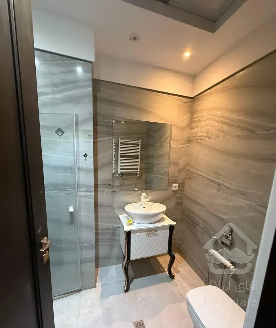 آجودانیه/۱۶۵متر/طبقه۷/غرق نور/ویو ابدی و رویایی