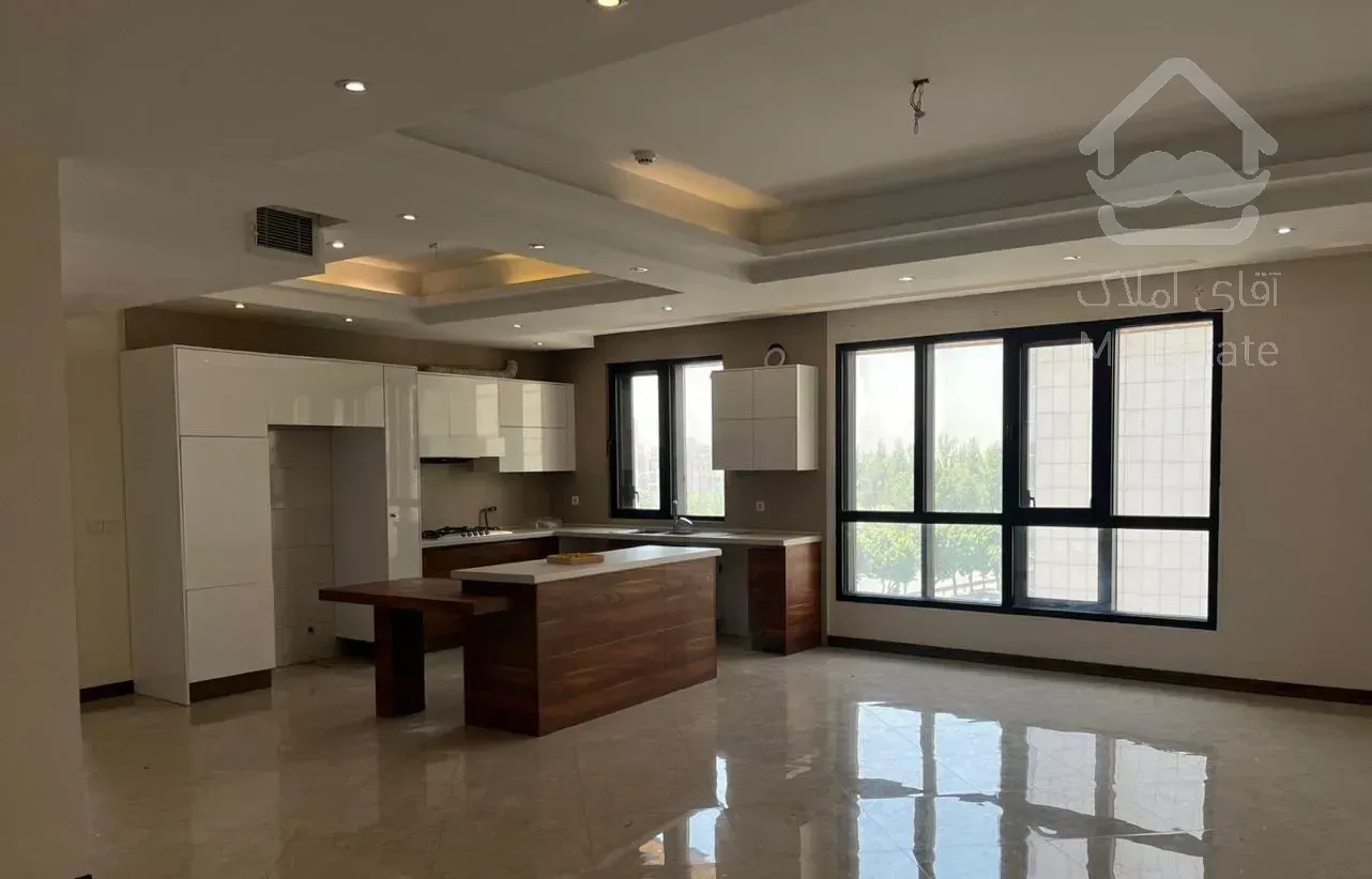 * آپارتمان ۱۲۰ متری ستارخان / لوکس / فول *