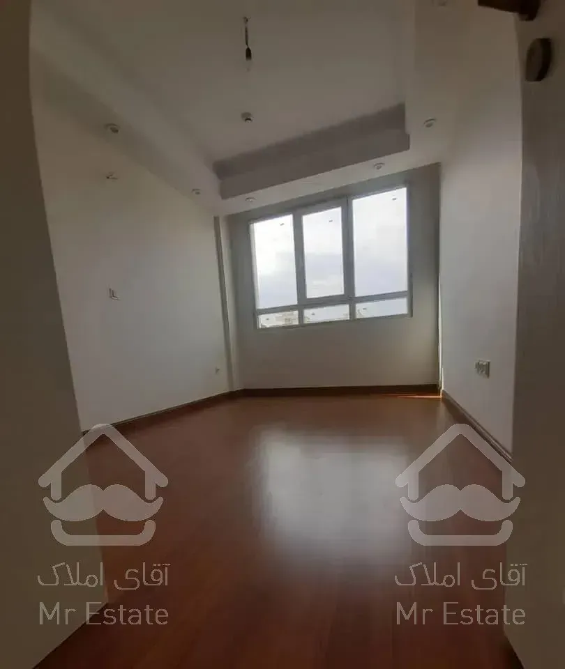 ۱۴۷ متر ۳ خوابه نوساز