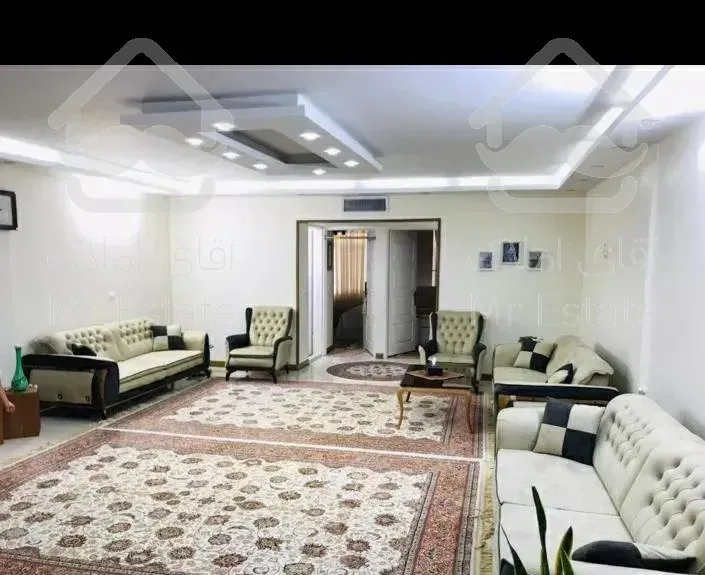 ۹۰ متر       تکواحدی    ( پارکینگ اصلی )