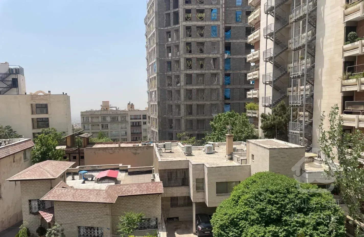 آپارتمان ۱۵۰ متر شمال کاخ نیاوران