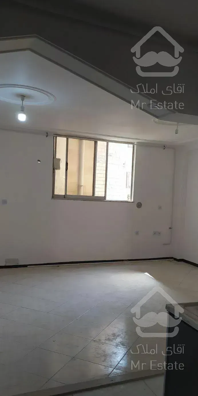 اجاره آپارتمان ۸۵متری طبقه دوم بازسازی شده تمیز