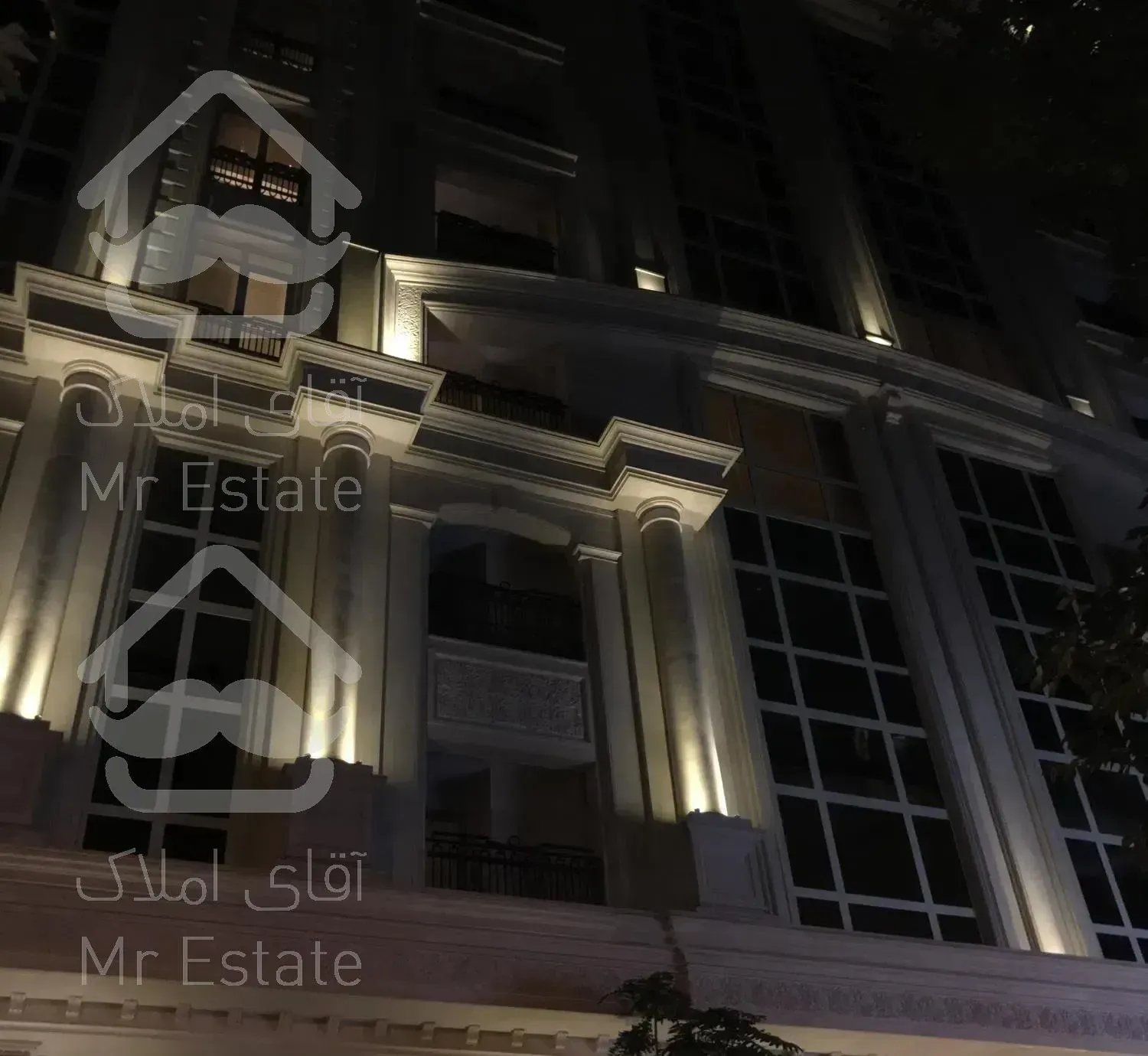 ٣٠٠متر٤خوابه نوساز فول