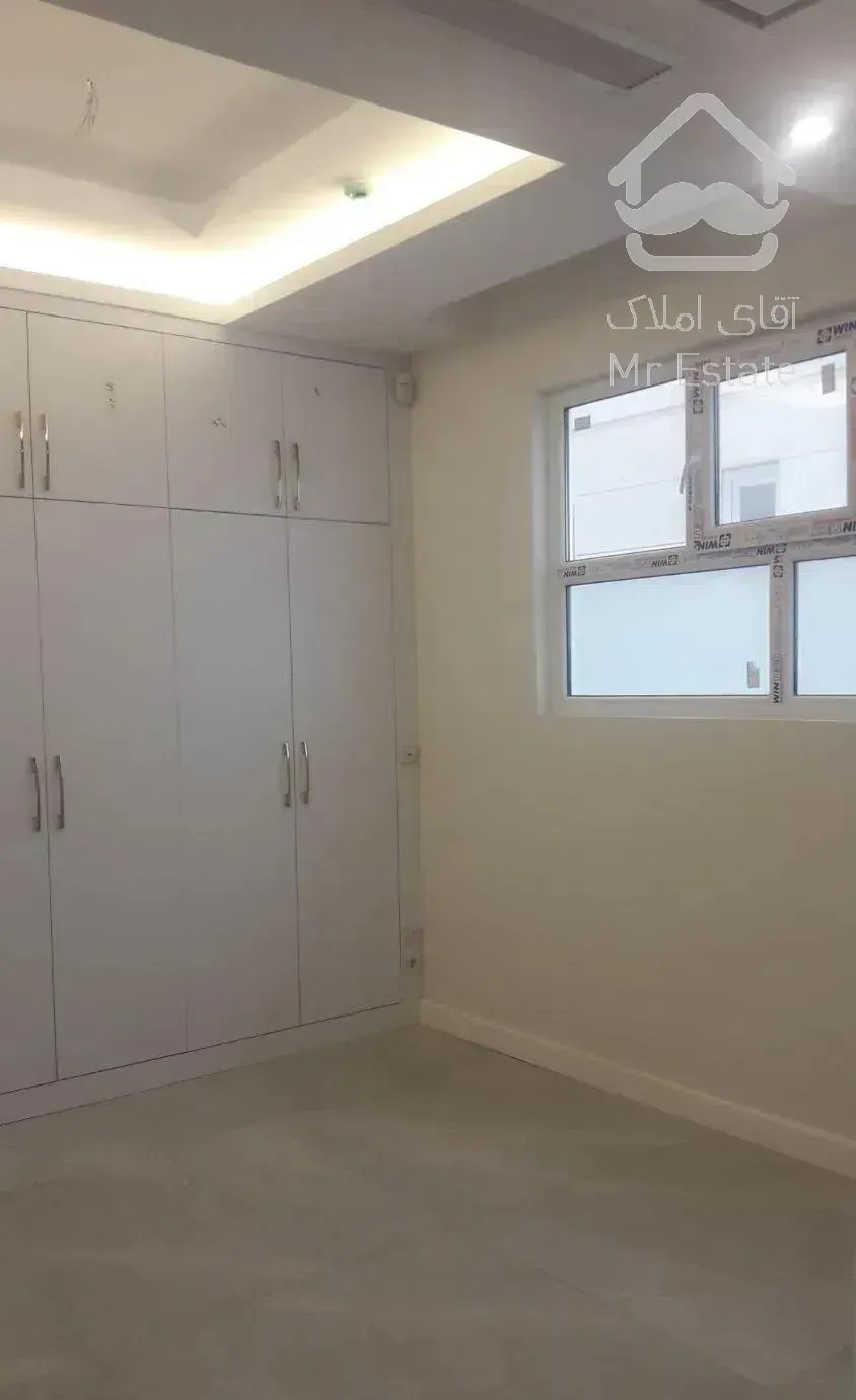 آپارتمان / ۱۱۸ متری / دو خواب / مهرشهر فاز ۱