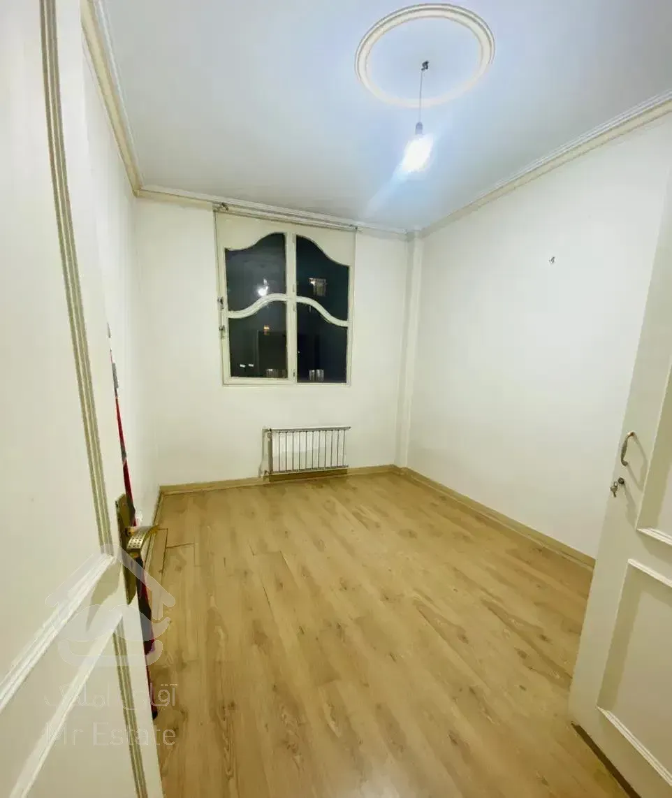 اجاره آپارتمان ۱۳۰ متری جمالزاده شمالی