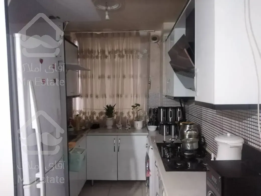 آپارتمان ۵۸ متری ۲ خواب،امکانات عالی،سال۹۲،قابل مذاکره