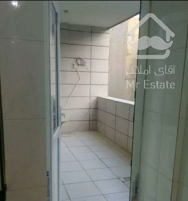 رهن و اجاره آپارتمان ، آرش ۶