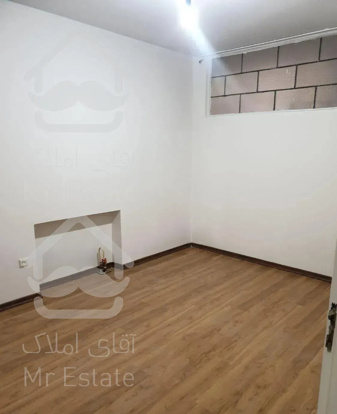 آپارتمان ۱۰۰ متر دو خواب جلفا