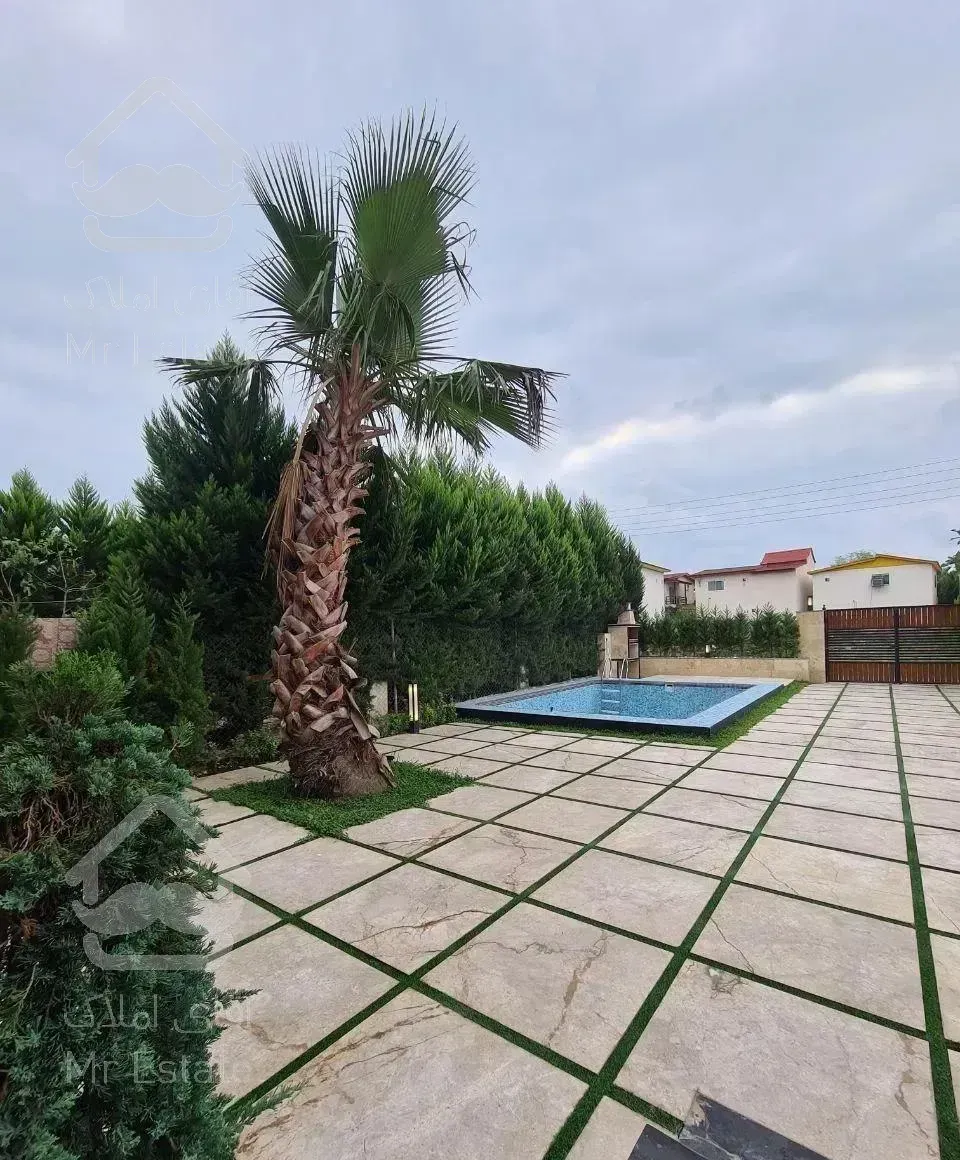 ویلا ۳۰۰مترزمین،استخر،پلاک ۱جنگل،خوش آب و هوا