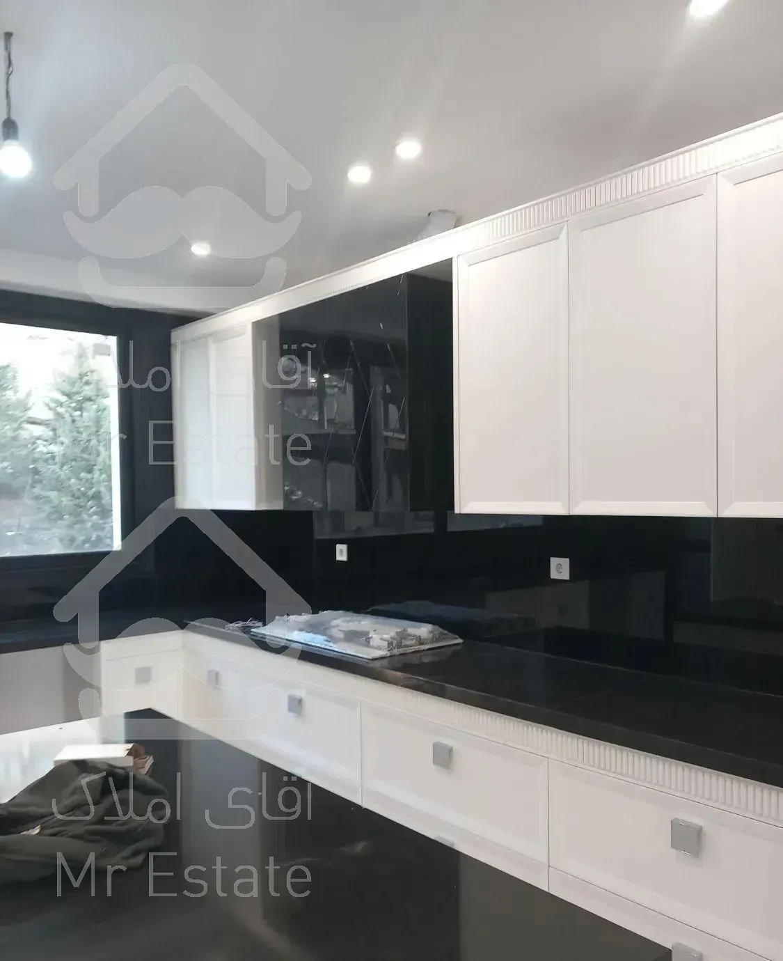 ۱۸۰ متر ۳ خواب نیاوران