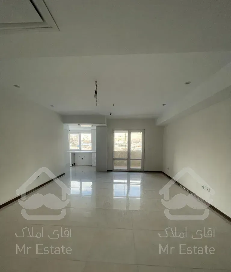 ۱۰۲ متر دو خواب کلید نخورده فول دیزاین