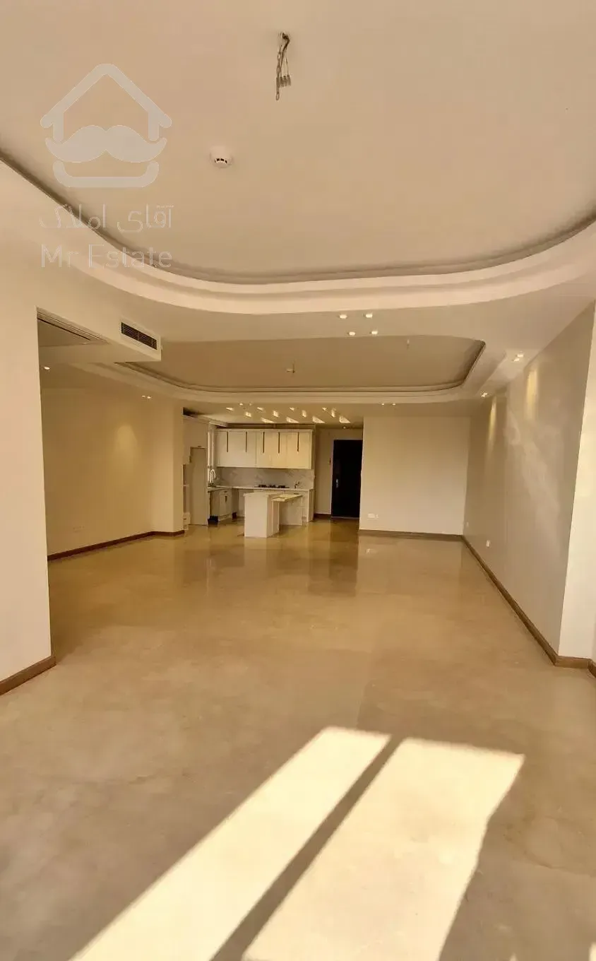 هروی ، ساقدوش / 165 متر لوکس / فول مشاعات