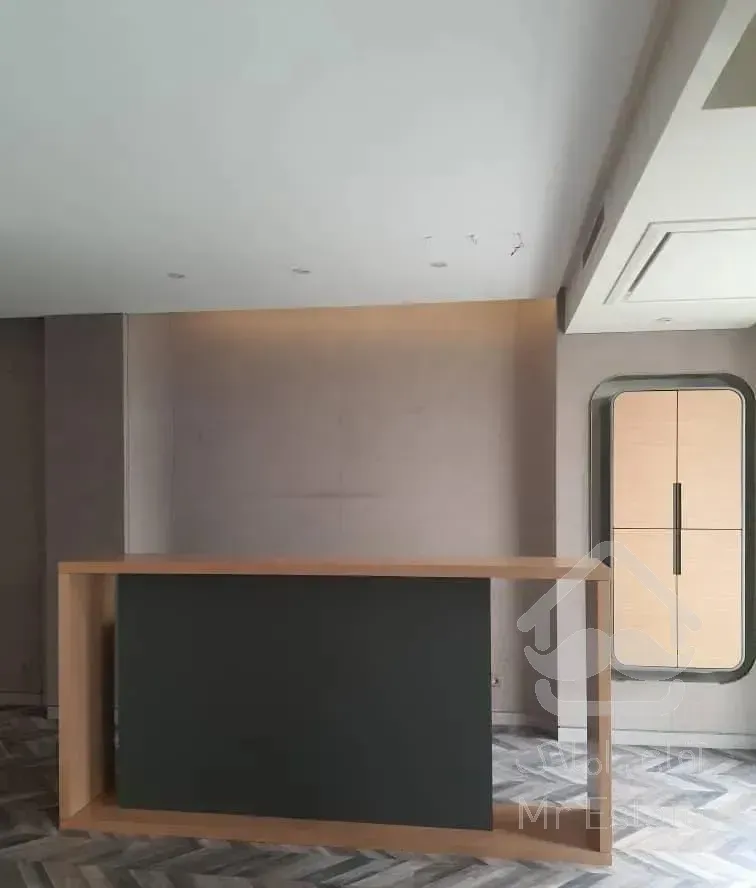 باغ فردوس ۳۰۰ متر ۳ خواب