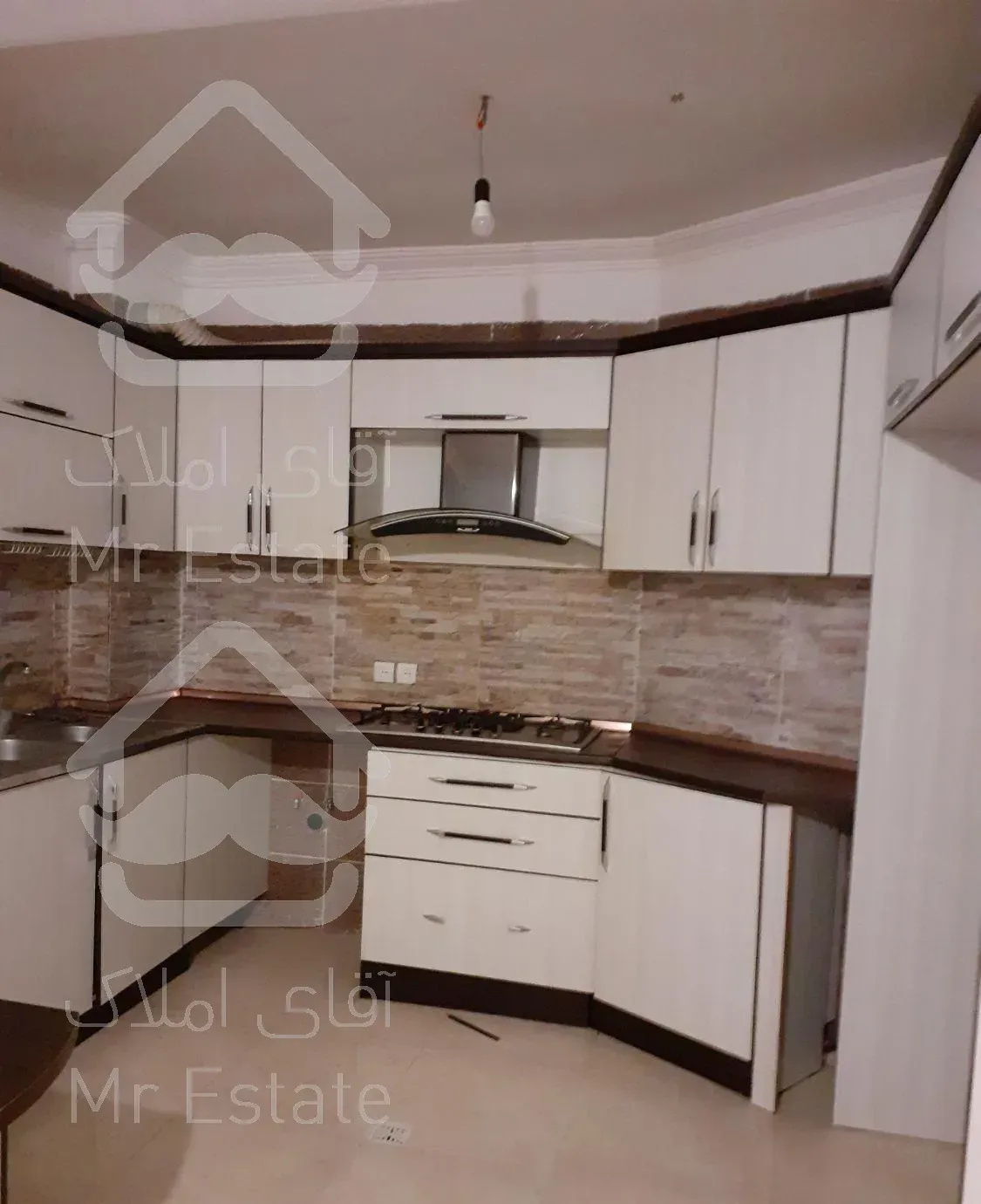 ۹۷مترآپارتمان طبقه۲ لوکیشن  رادیودریا