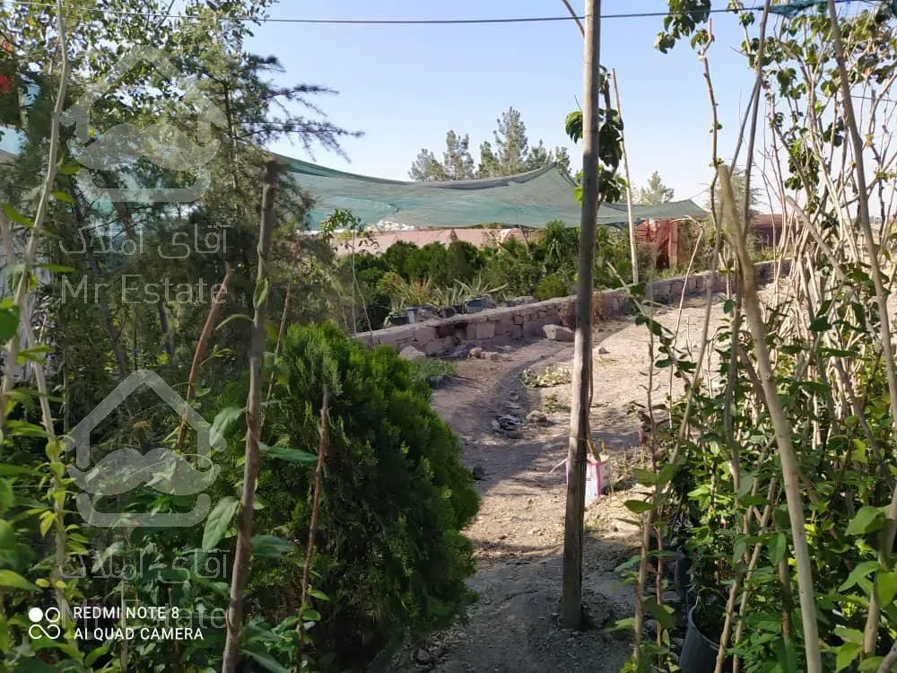 ۷۰۳ متر زمین با پروانه ساخت