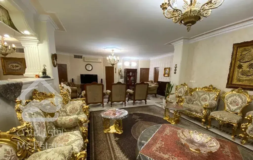 شیراز جنوبی بلوار علیخانی ١٨٠ متر ٣ خوابه