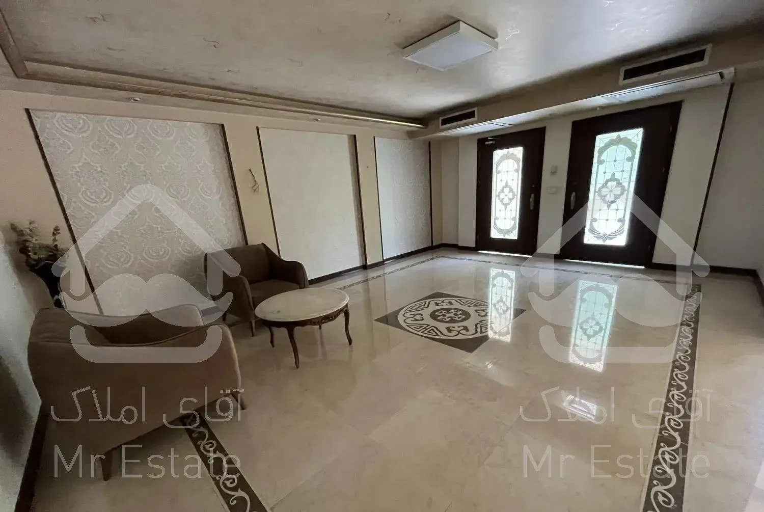 ۱۲۵ متر*لوکیشن تاپ*تمدید*مشاعات آبی