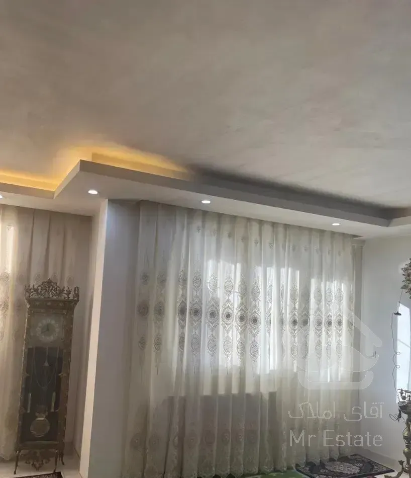 اجاره واحد ۱۰۰متری