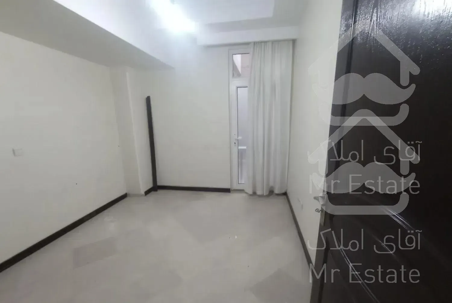 آپارتمان ۱۷۰ متری سه خواب