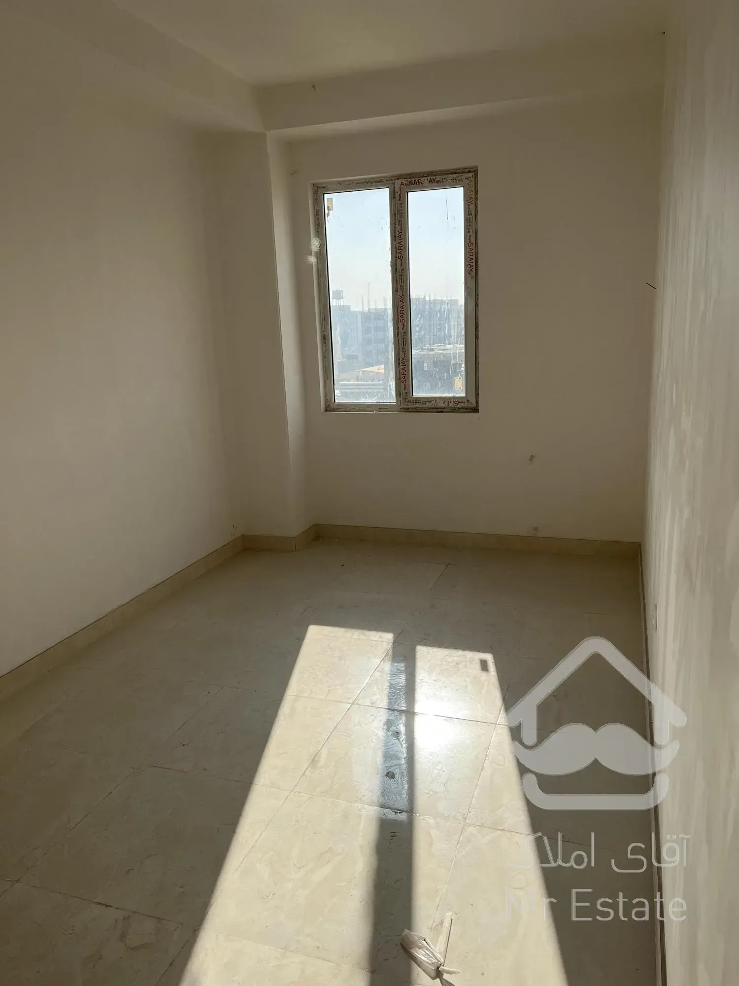 110 متری سند دار