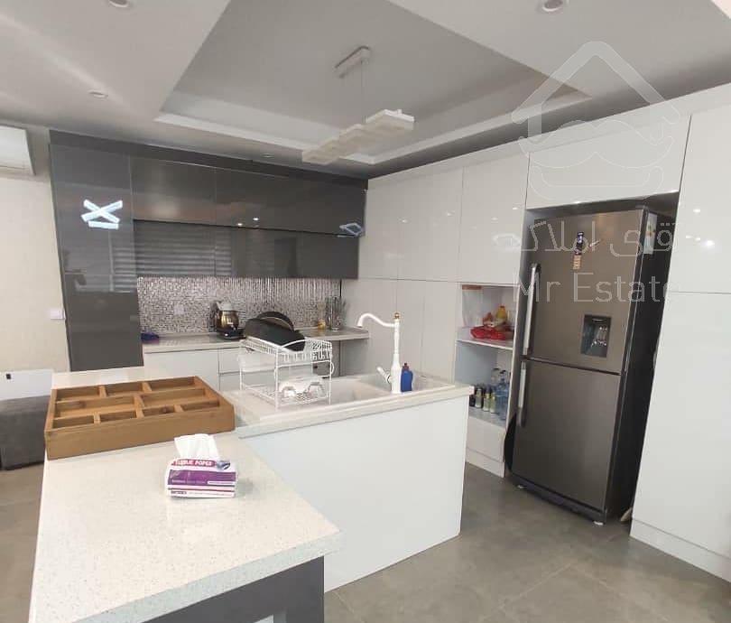 ۱۳۲ متر .۲ پارکینگ سندی.خوش نقشه