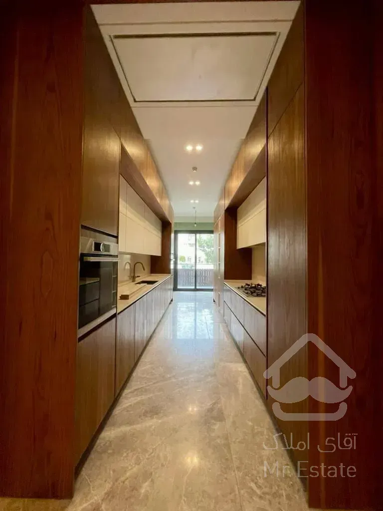 فروش محمودیه 208 متر پاگرد مستقل