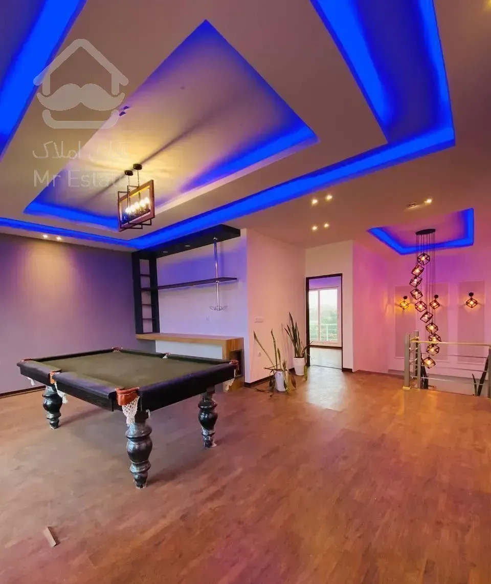 هم دریا هم تهران هم جنگل فاصله حداکثر داری