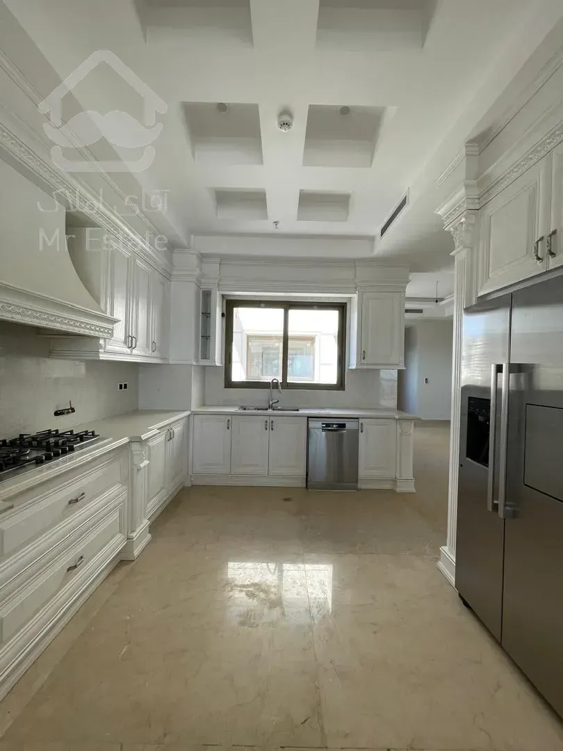 فروش اپارتمان 230 متری زعفرانیه