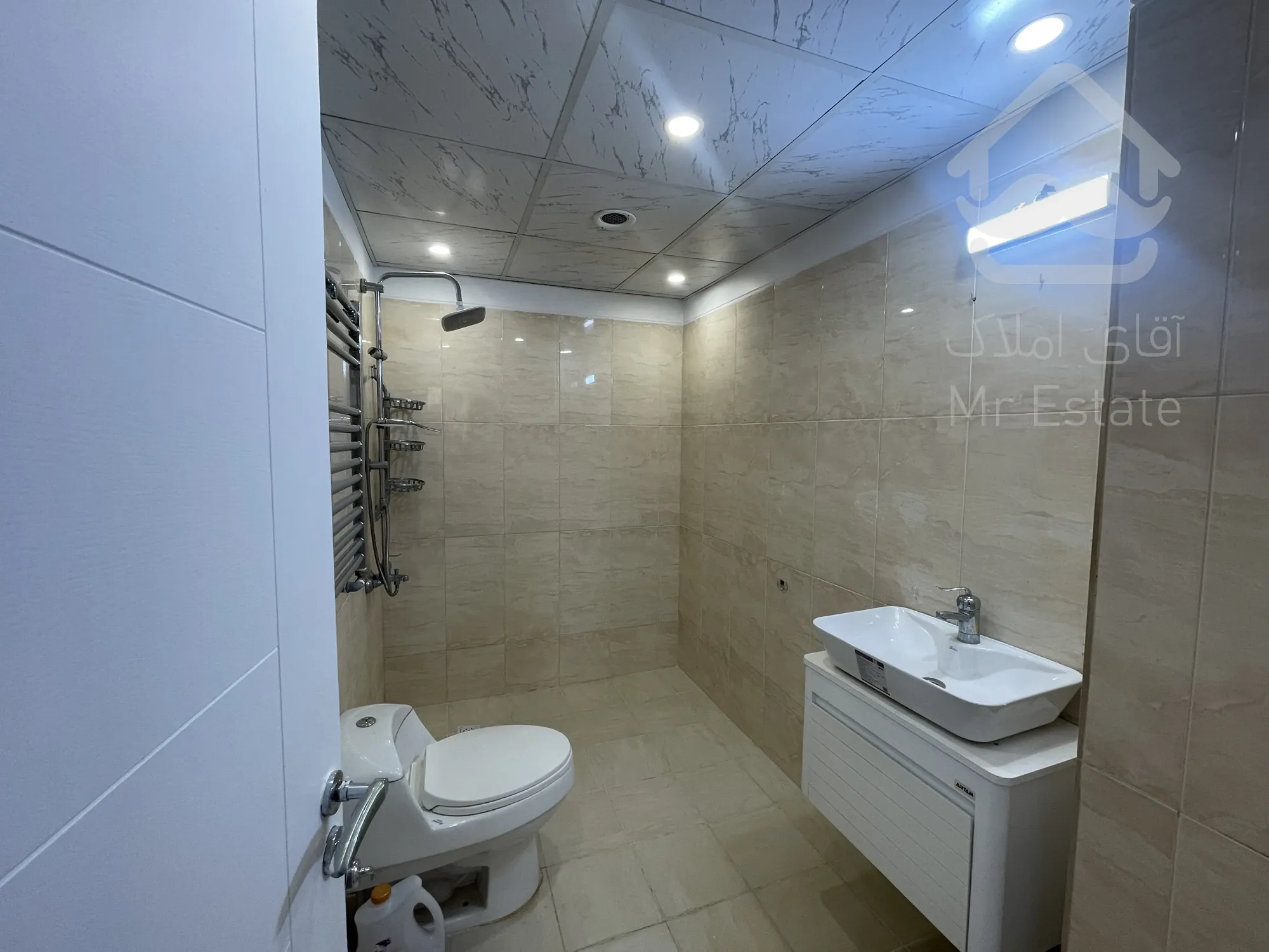 ۱۲۵ متر ۳ خواب برج مجلل عرفان