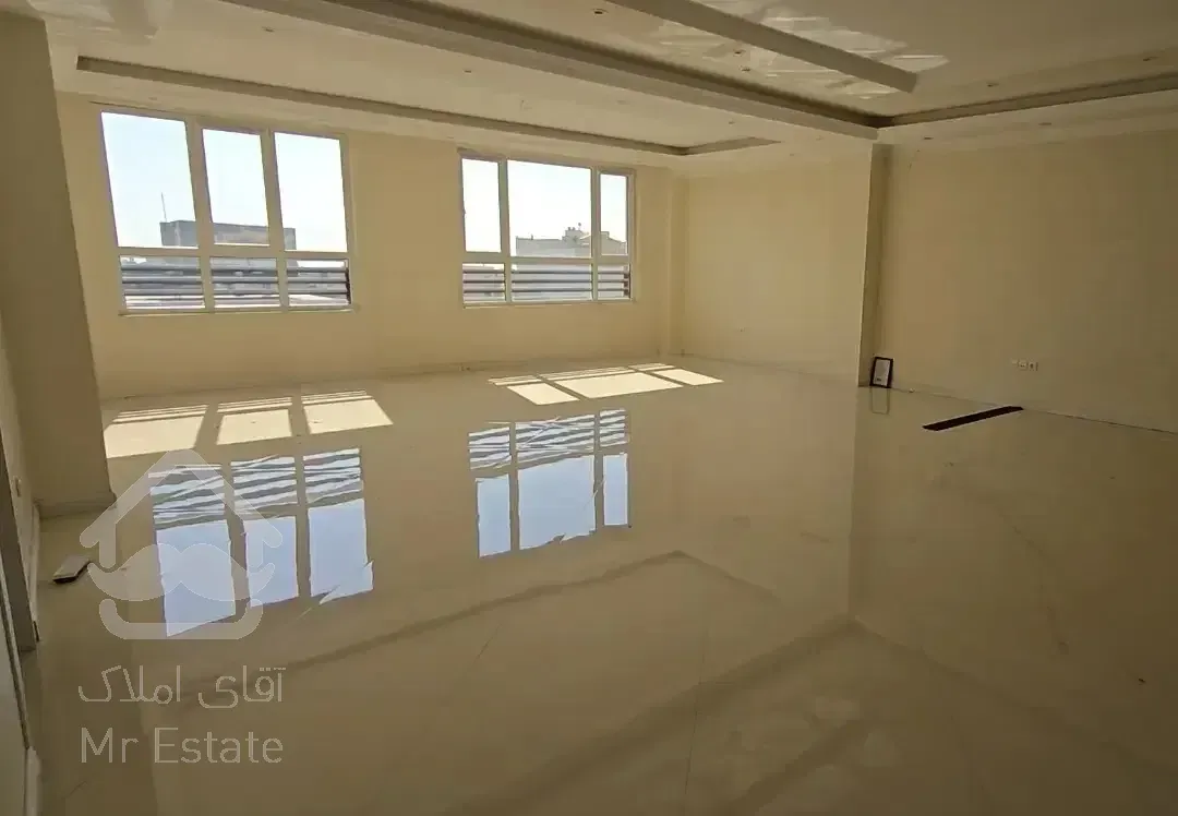 148مترشهرک غرب دریا*س پزشکی و اداری*تابلوخور*۵ساله